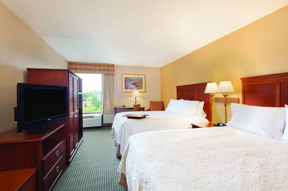Hampton Inn Lancaster Ngoại thất bức ảnh